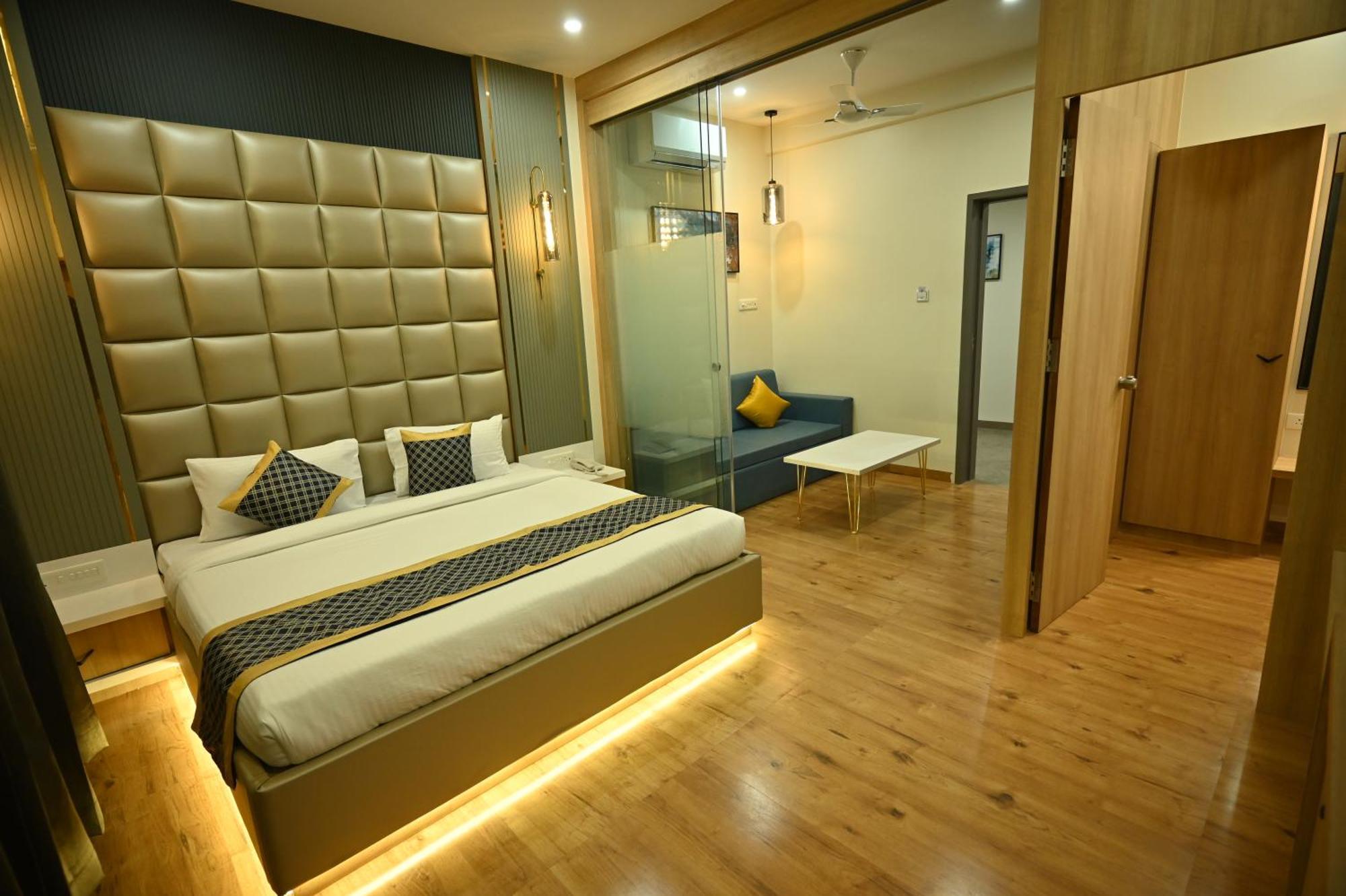 Hotel City Centre Lātūr Pokoj fotografie